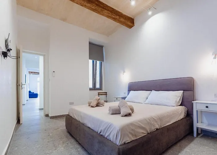 Apartment Collection - Republica